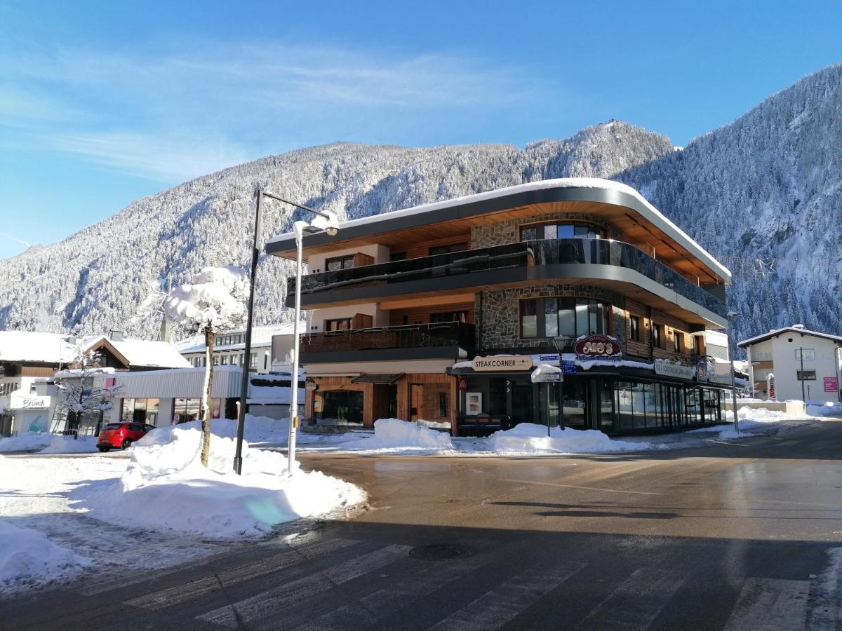 Mo'S Apartments Mayrhofen Esterno foto